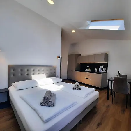 Apartments Hlapi With Spa Kobarid Extérieur photo