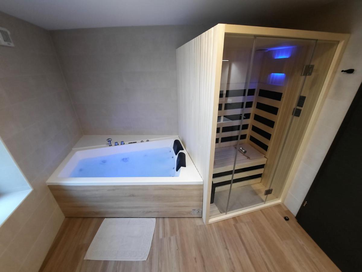 Hlapi With Appartement